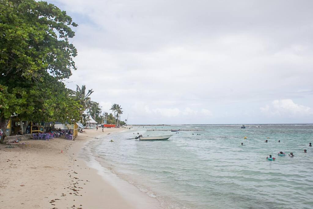 Vacances A La Plage Sainte-Anne  Extérieur photo